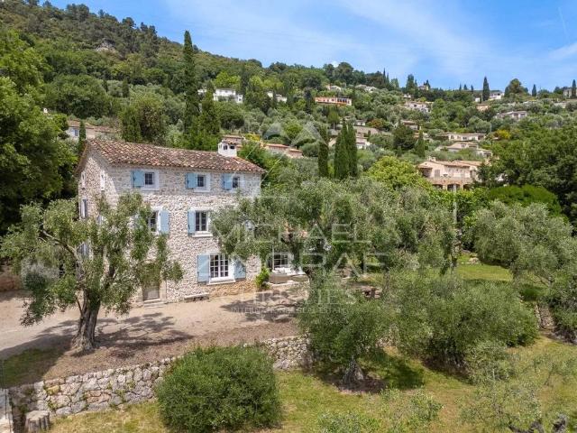 Maison vente à Grasse, Cabris
