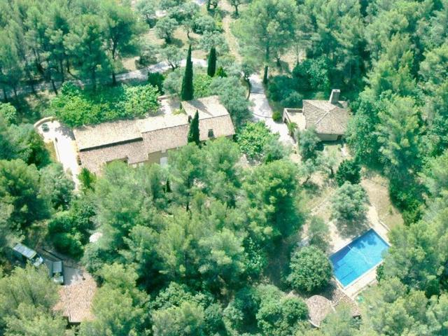 Maison vente à Arrondissement de Toulon, Le Revest-les-eaux