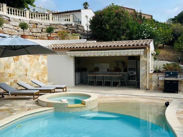 Maison vente à Arrondissement de Draguignan, Sainte-maxime