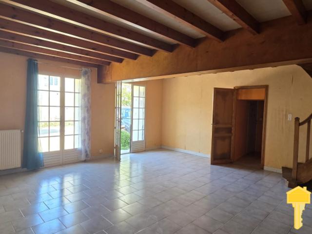 Maison vente à Jonzac, Saint-fort-sur-gironde