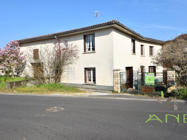 Maison vente à Angoulême, Écuras
