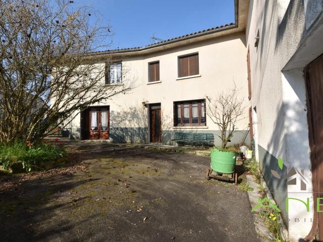 Maison vente à Angoulême, Écuras