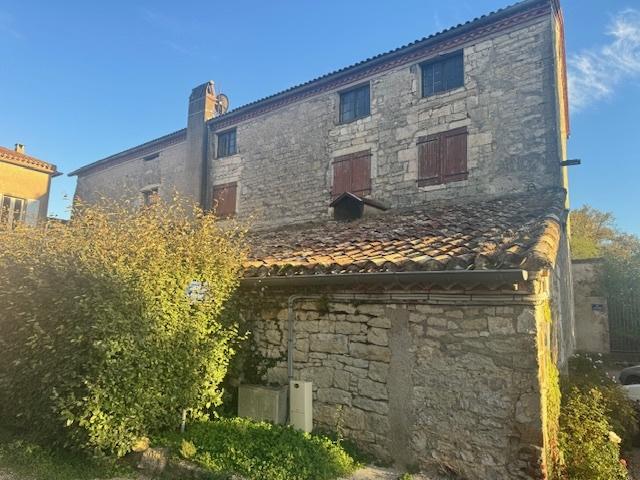 Maison vente à Cahors, Le Montat