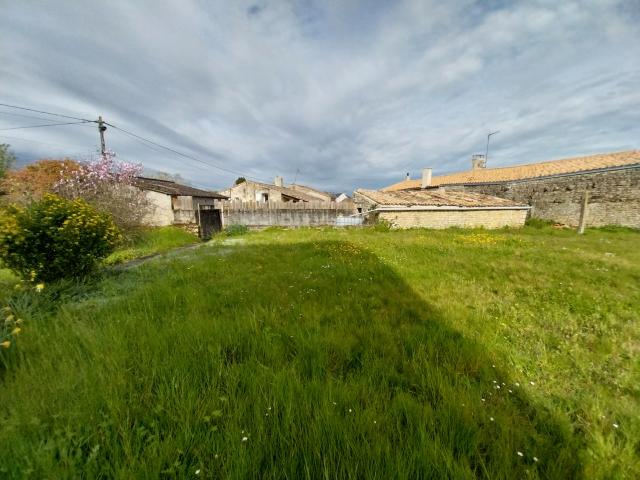 Maison vente à Saint-Pompain, Deux-Sèvres