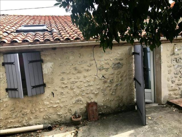 Maison vente à Valeyrac, Cantelaude