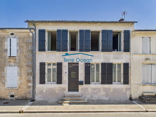 Maison vente à Saintes, Saint-romain-de-benet