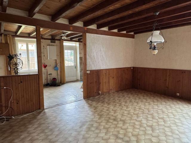 Maison vente à Saint-Amand-Montrond, Châteaumeillant