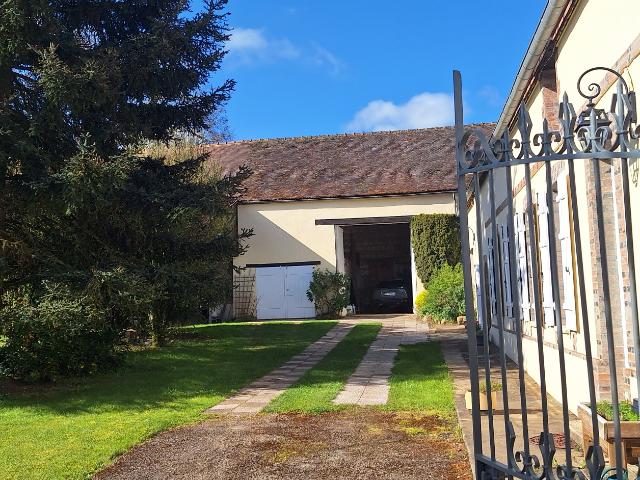 Maison vente à Sens, Lailly