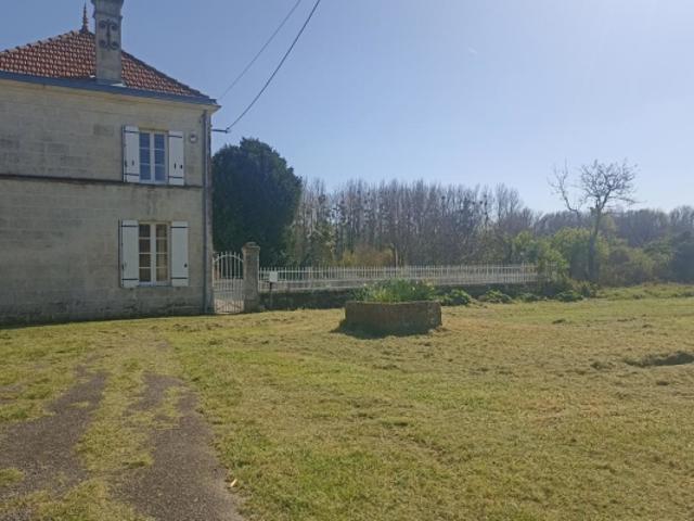 Maison vente à Jonzac, Saint-fort-sur-gironde