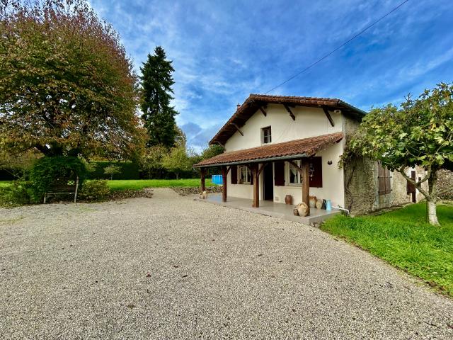 Maison vente à Montmorillon, Brux
