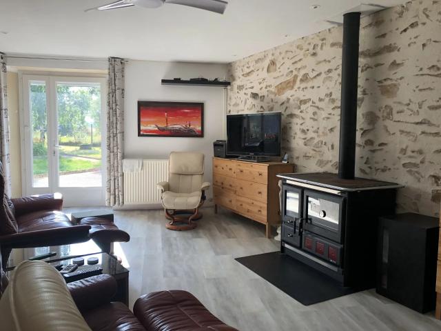 Maison vente à Fontenay-le-Comte, La Châtaigneraie