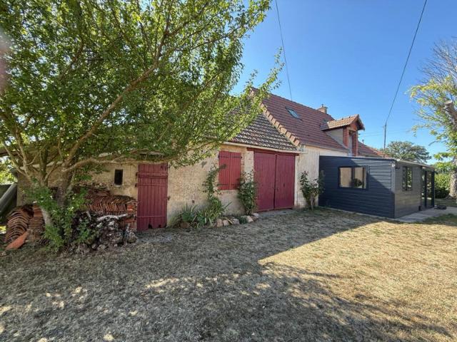 Maison vente à Saint-Amand-Montrond, Saint-vitte