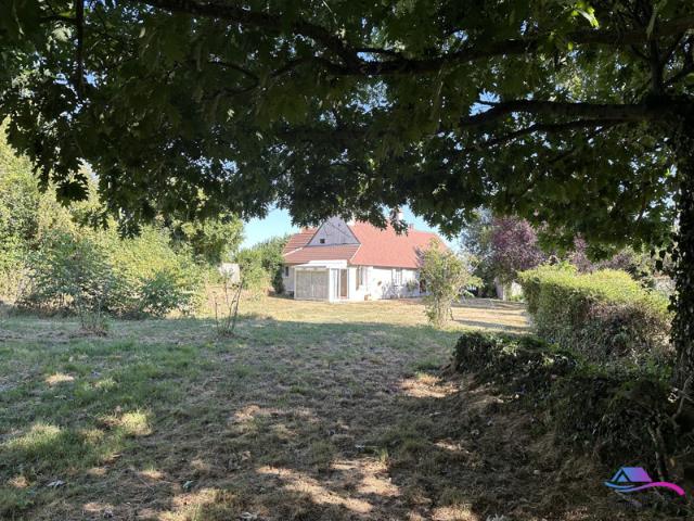 Maison vente à La Châtre, Montlevicq