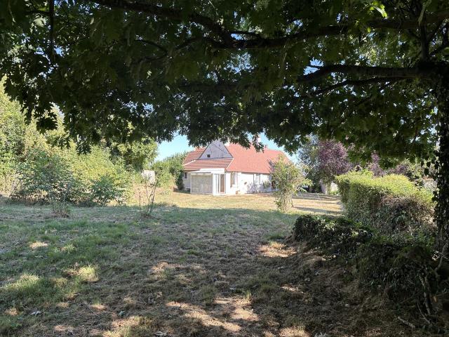 Maison vente à La Châtre, Montgivray