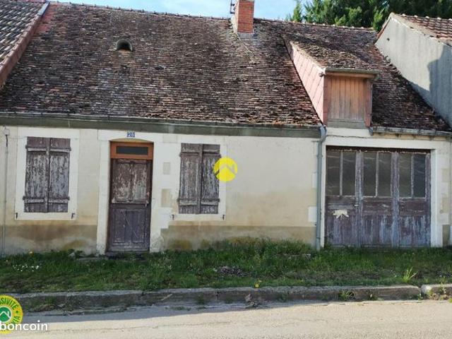 Maison vente à Saint-Amand-Montrond, La Guerche-sur-l'aubois