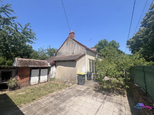 Maison vente à Saint-Amand-Montrond, Châteaumeillant