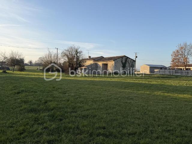 Maison vente à Le Bourg, Fontaines-d'Ozillac