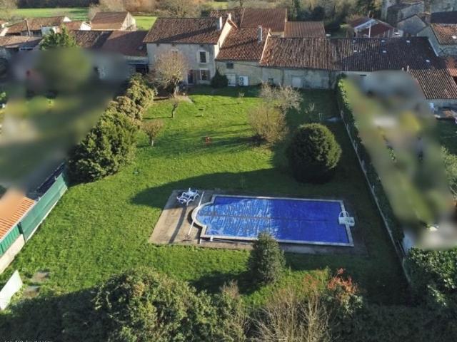 Maison vente à Confolens, Le Grand-madieu
