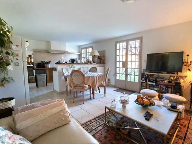Maison vente à Périgueux, Atur