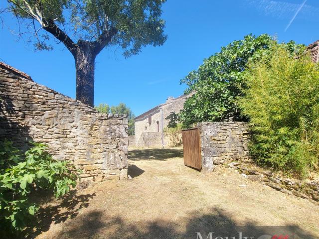 Maison vente à Cahors, Cénevières