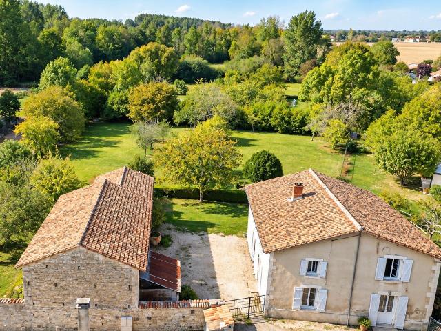 Maison vente à Moulinade, Brioux-sur-Boutonne