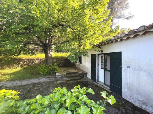 Maison vente à Nîmes, Calvisson