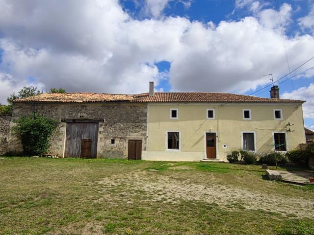 Maison vente à Niort, Chef-boutonne