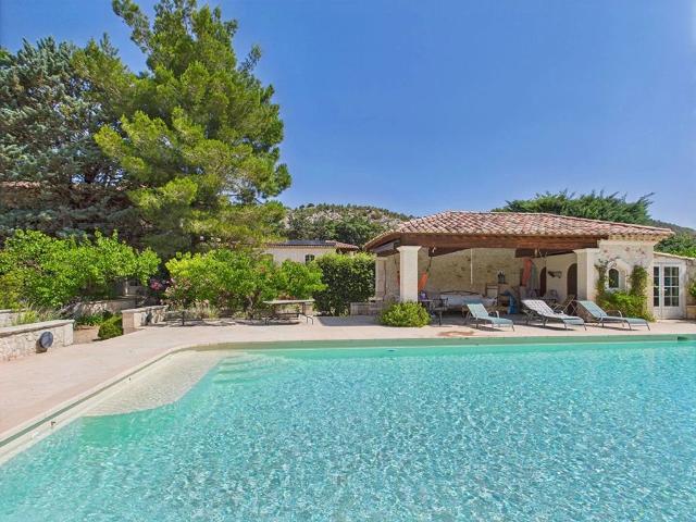Maison location à Arles, Mouriès