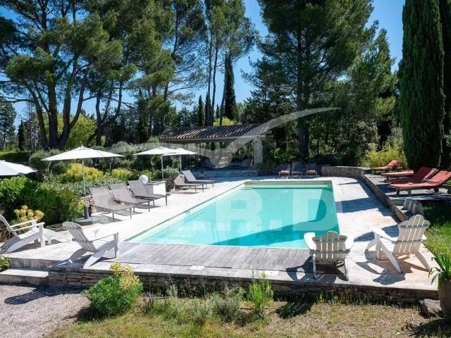 Maison location à Arles, Eygalières