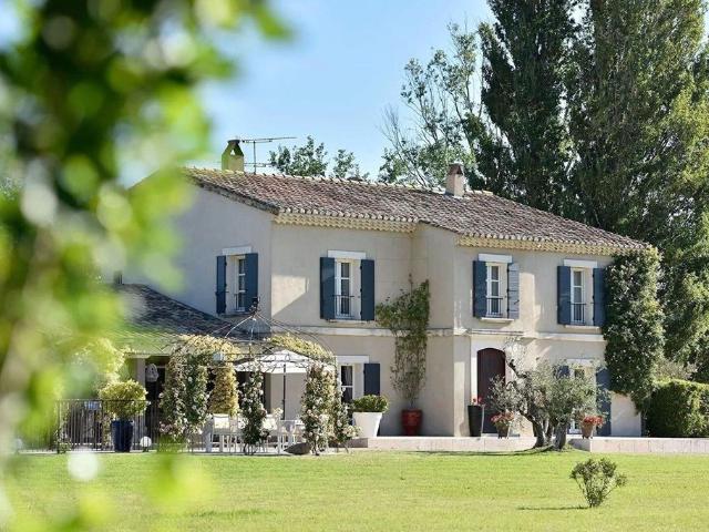 Maison location à Arles, Maussane-les-alpilles