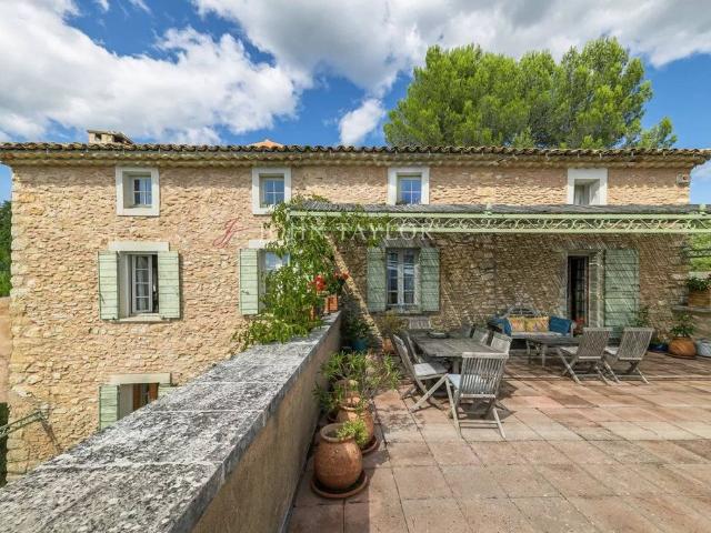 Maison vente à Apt, Saint-saturnin-lès-apt