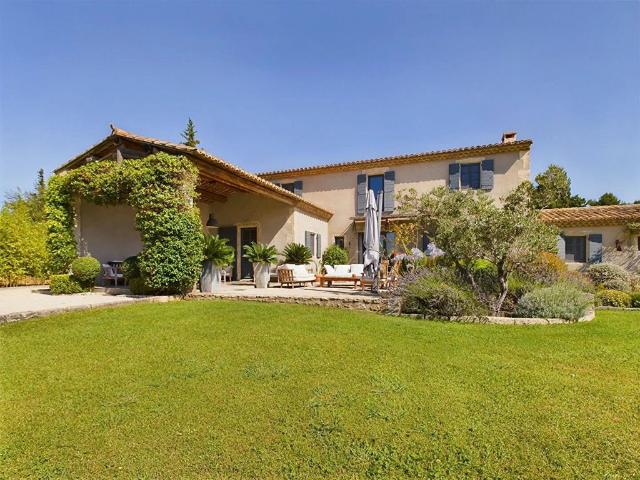 Maison location à Arles, Paradou