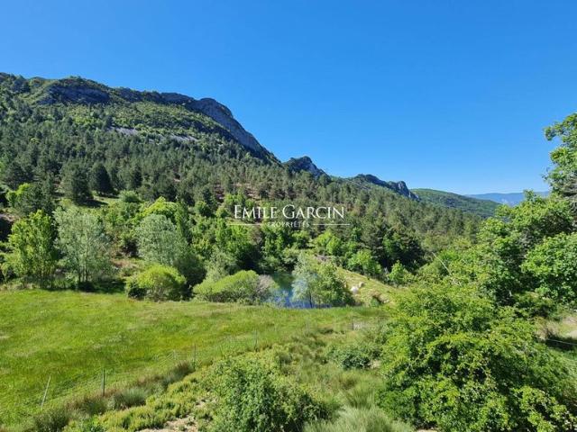 Maison vente à Forcalquier, Entrepierres