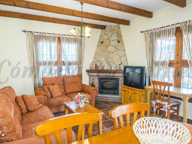 Casa en alquiler en Torrox Park, Torrox