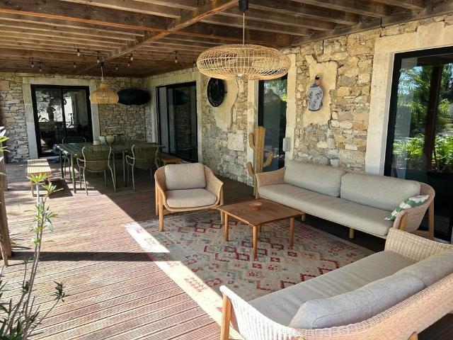 Maison location à Arles, Les Baux-de-provence