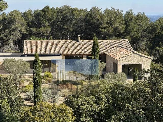 Maison vente à France métropolitaine, Saint-rémy-de-provence