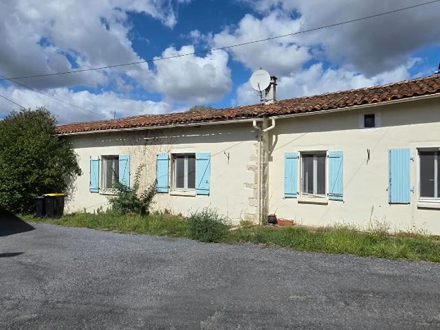 Maison vente à Le Bourg, Saint-Coutant