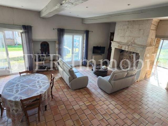 Maison vente à Périgueux, Neuvic