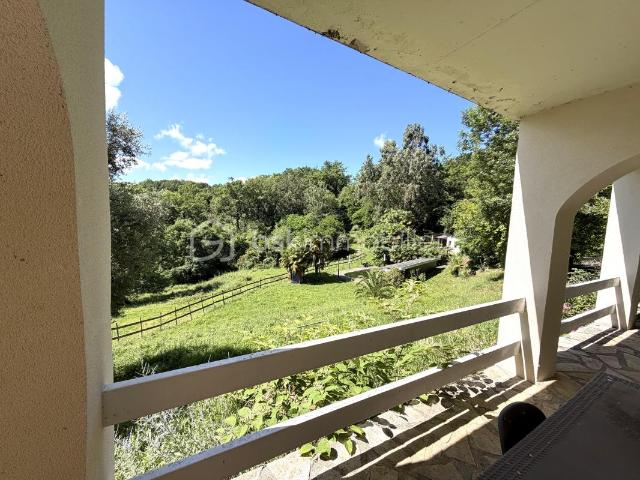 Maison vente à Pau, Arbus