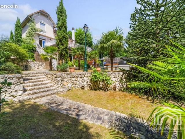 Maison vente à Nanterre, Rueil-malmaison