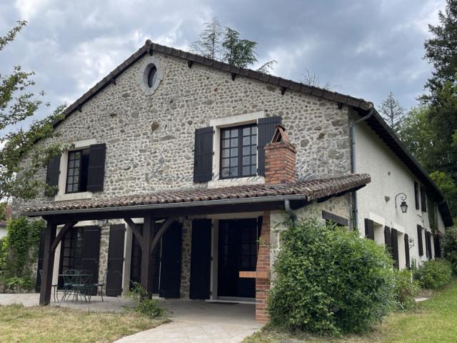 Maison vente à Nontron, Etouars