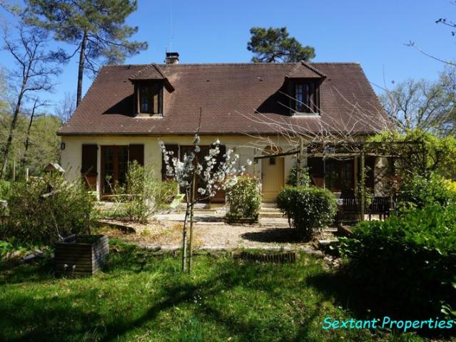 Maison vente à Nontron, Saint-romain-et-saint-clément