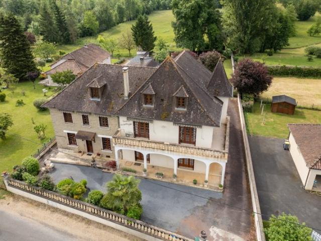 Maison vente à Sarlat-la-Canéda, Terrasson-lavilledieu