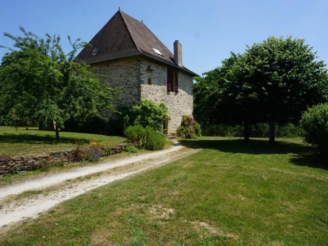 Maison vente à Nontron, Jumilhac-le-grand