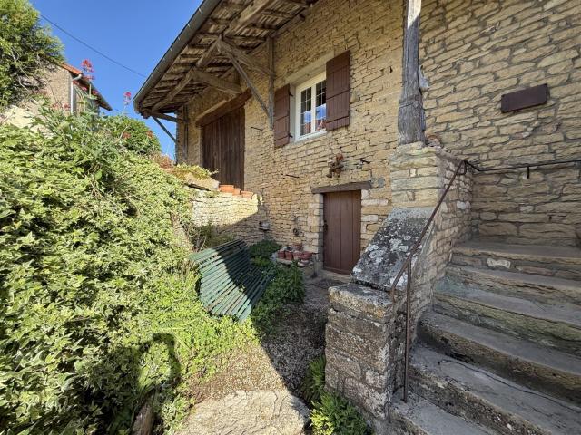 Maison vente à Mâcon, Tournus