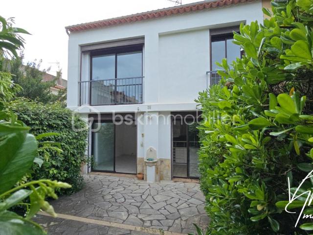 Maison vente à Arrondissement de Toulon, Six-fours-les-plages