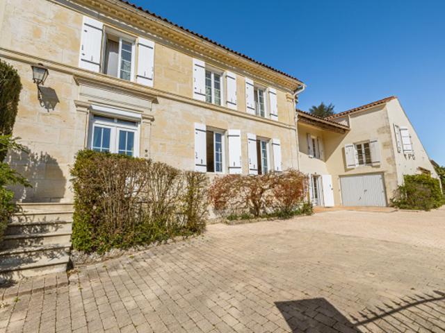 Maison vente à Saintes, Saint-césaire