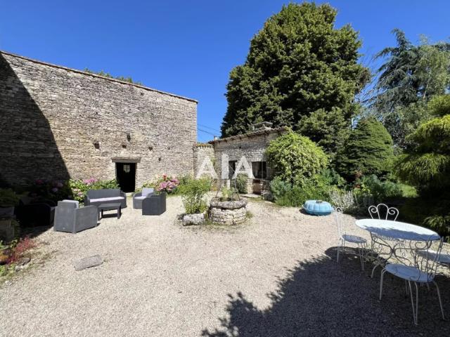 Maison vente à Montmorillon, Saint-pierre-d'exideuil