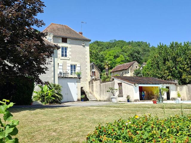 Maison vente à Châtellerault, Dangé-saint-romain