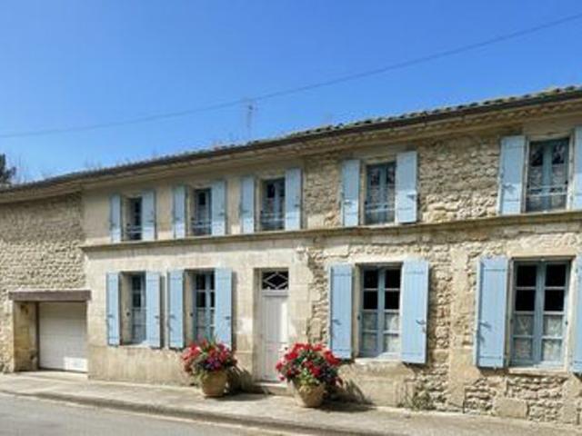 Maison vente à Saintes, Balanzac